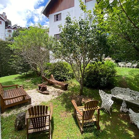 Apartamento em Condomínio Campos do Jordão Exterior foto