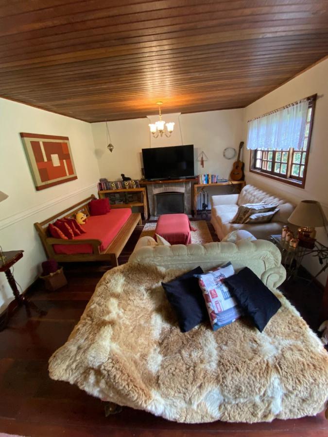 Apartamento em Condomínio Campos do Jordão Exterior foto