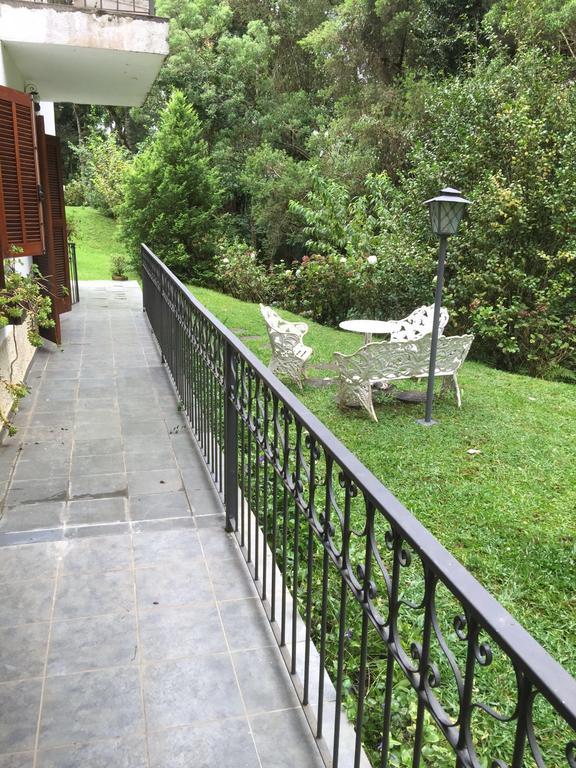 Apartamento em Condomínio Campos do Jordão Exterior foto